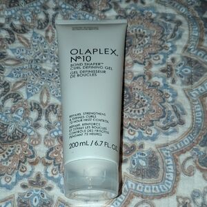 Olaplex No.10.Bond Shaper Curl defining gel.